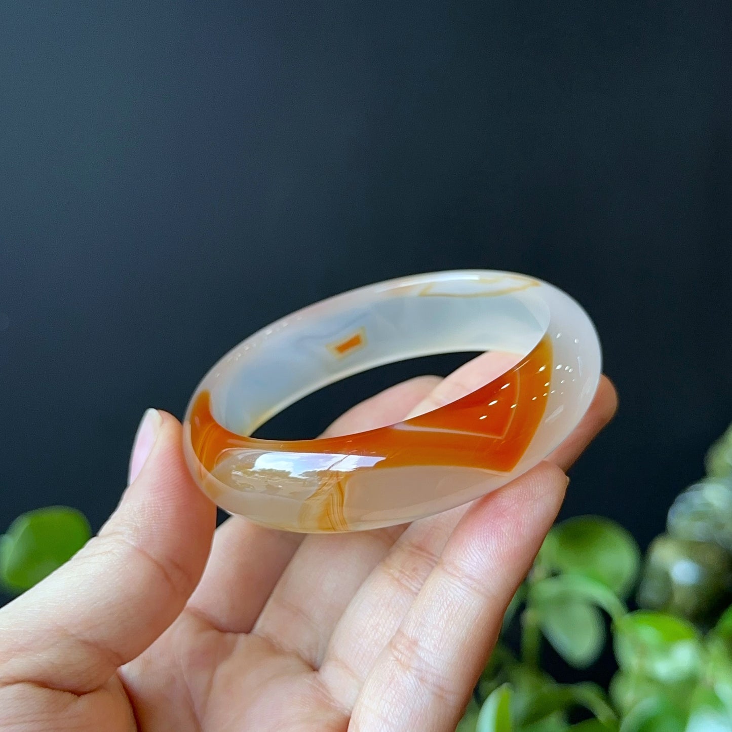 Natural Red Agate Bangle Leaf Style Size 57 mm