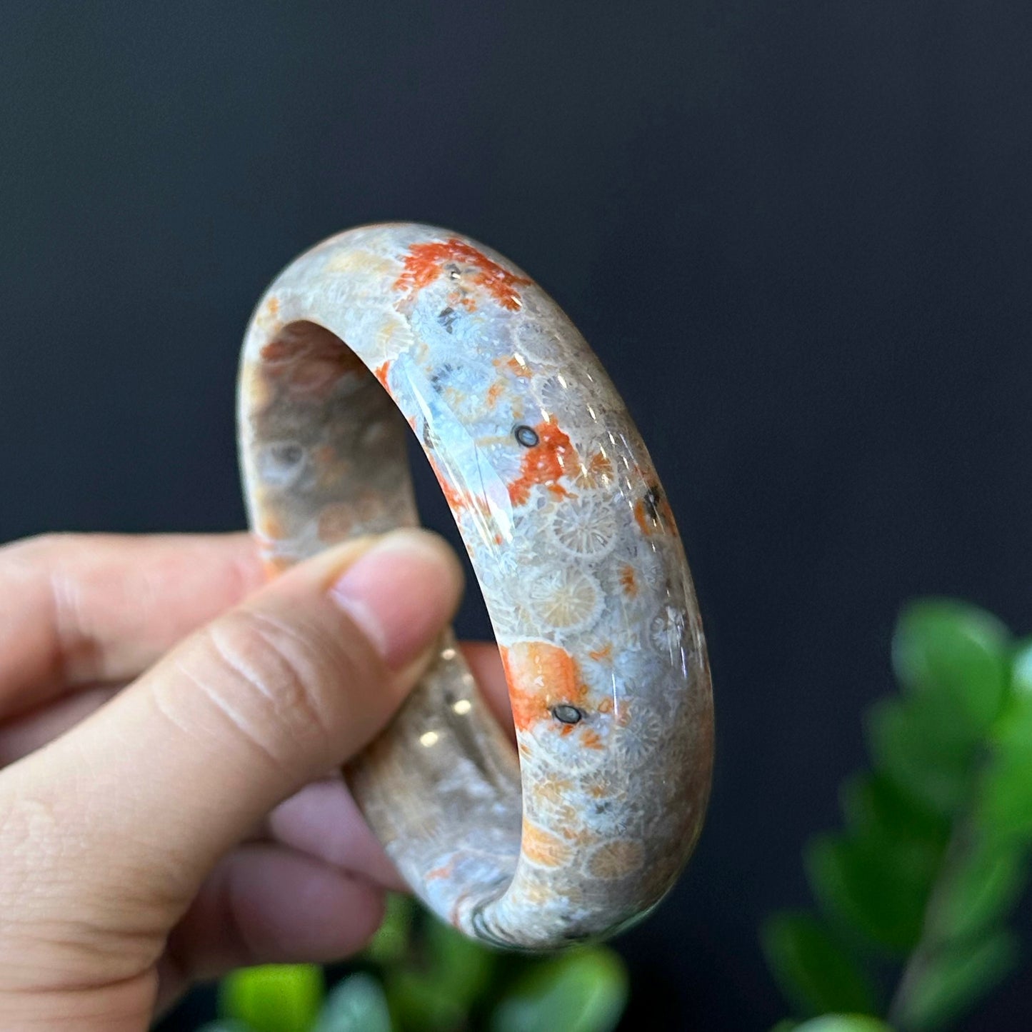 Natural Coral Bangle Leaf Style Sie 56 mm