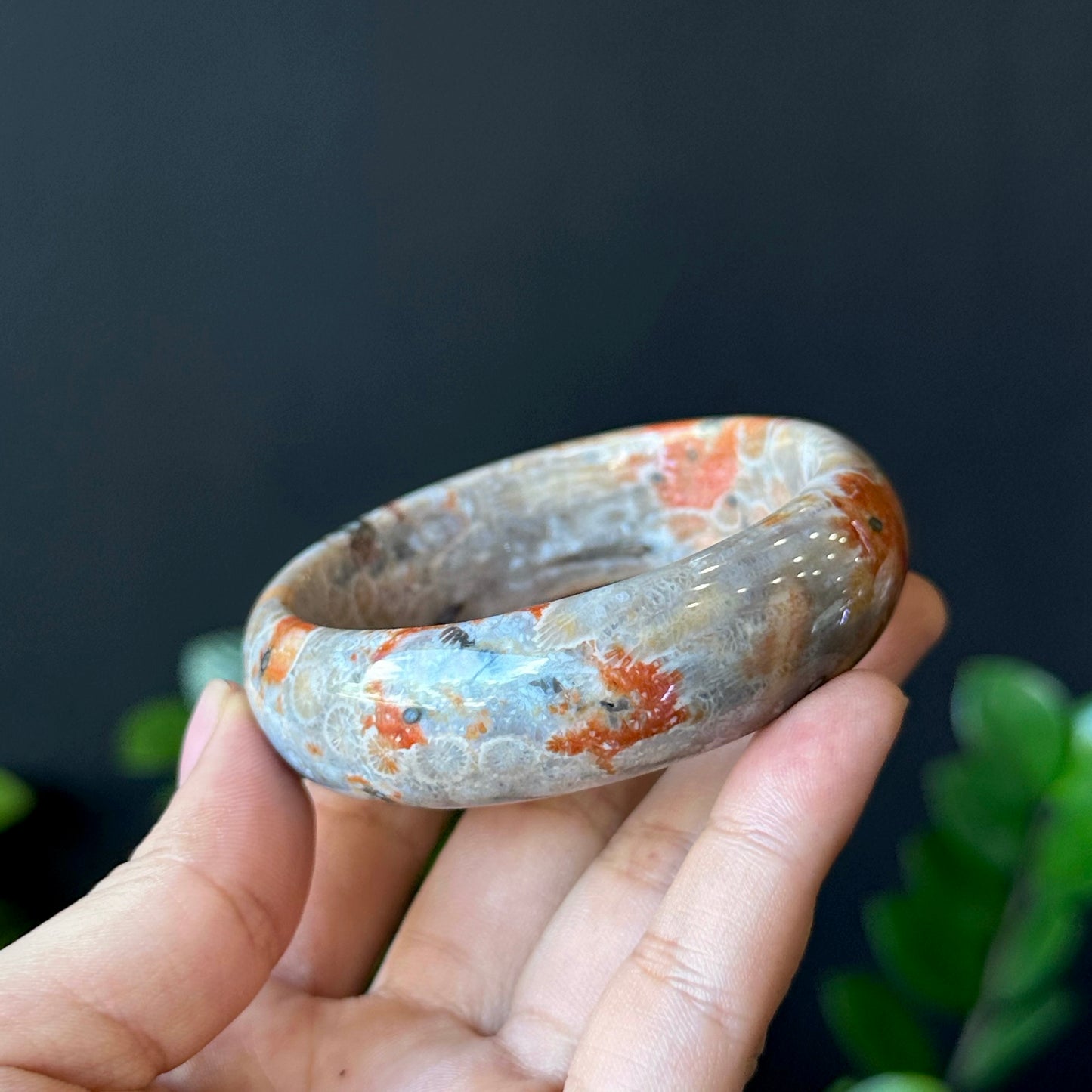 Natural Coral Bangle Leaf Style Sie 56 mm