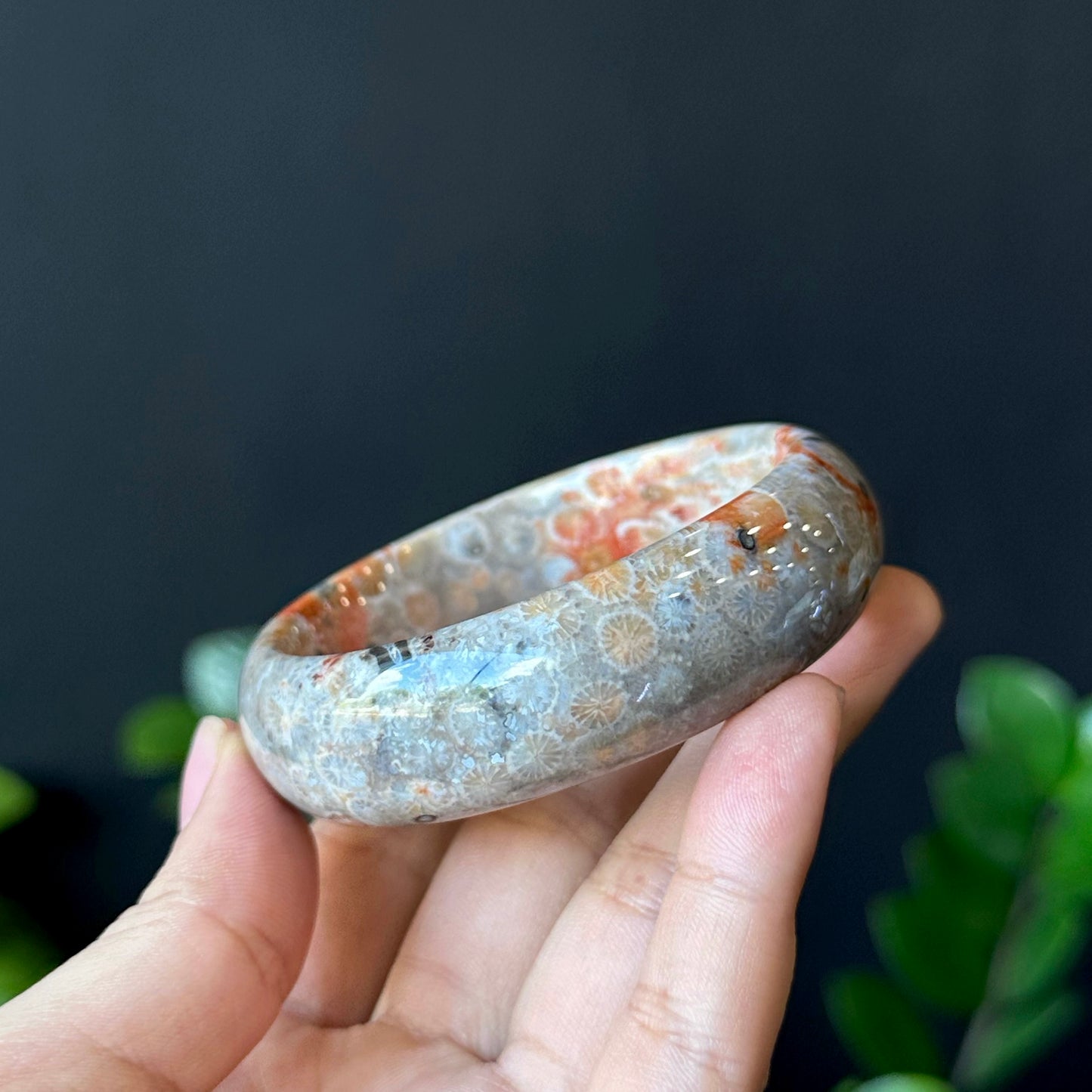 Natural Coral Bangle Leaf Style Sie 56 mm