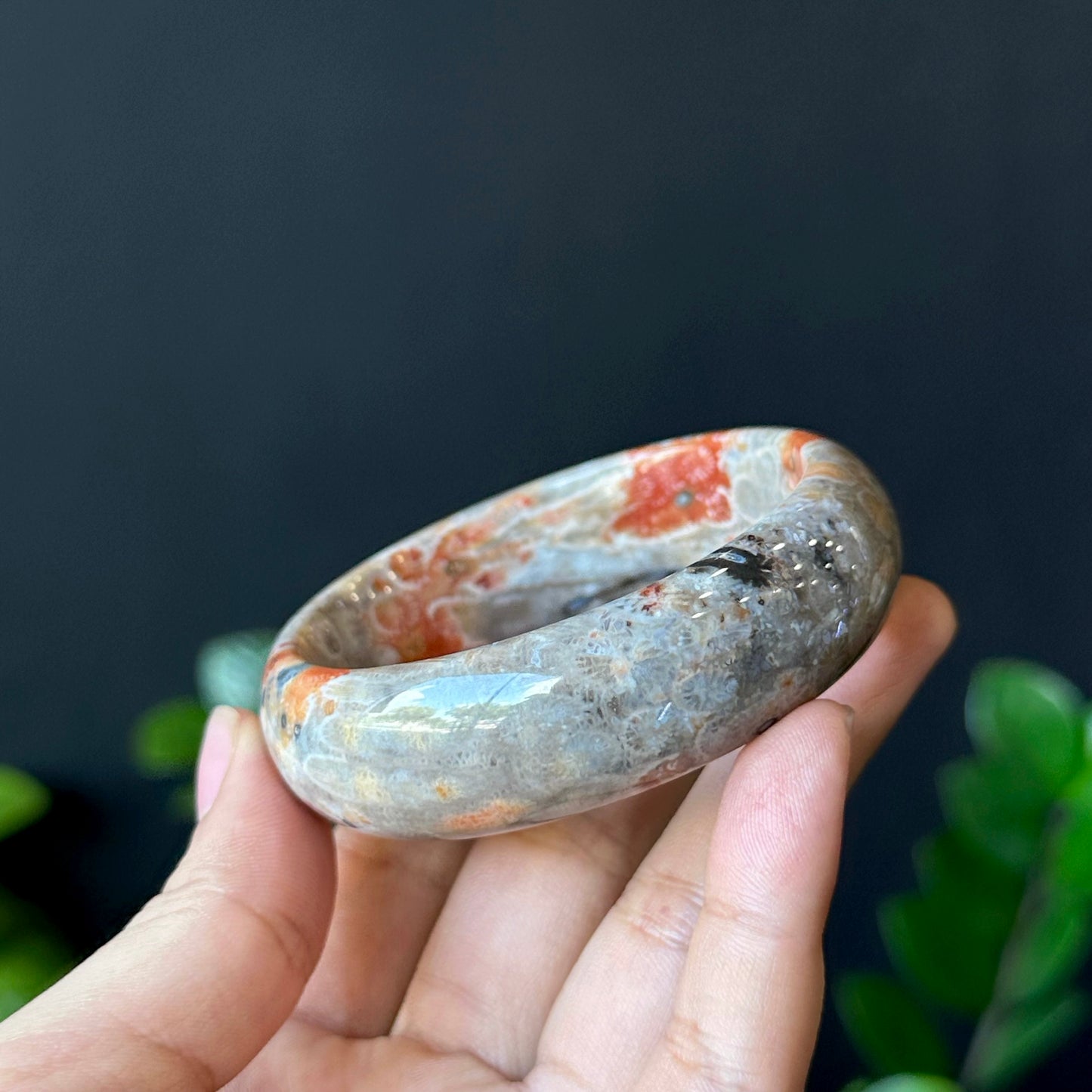 Natural Coral Bangle Leaf Style Sie 56 mm