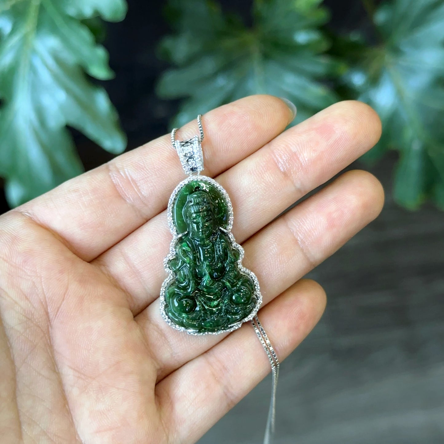 Quan The Am Buddha with White Stones Pendant in 10 k White Gold Setting