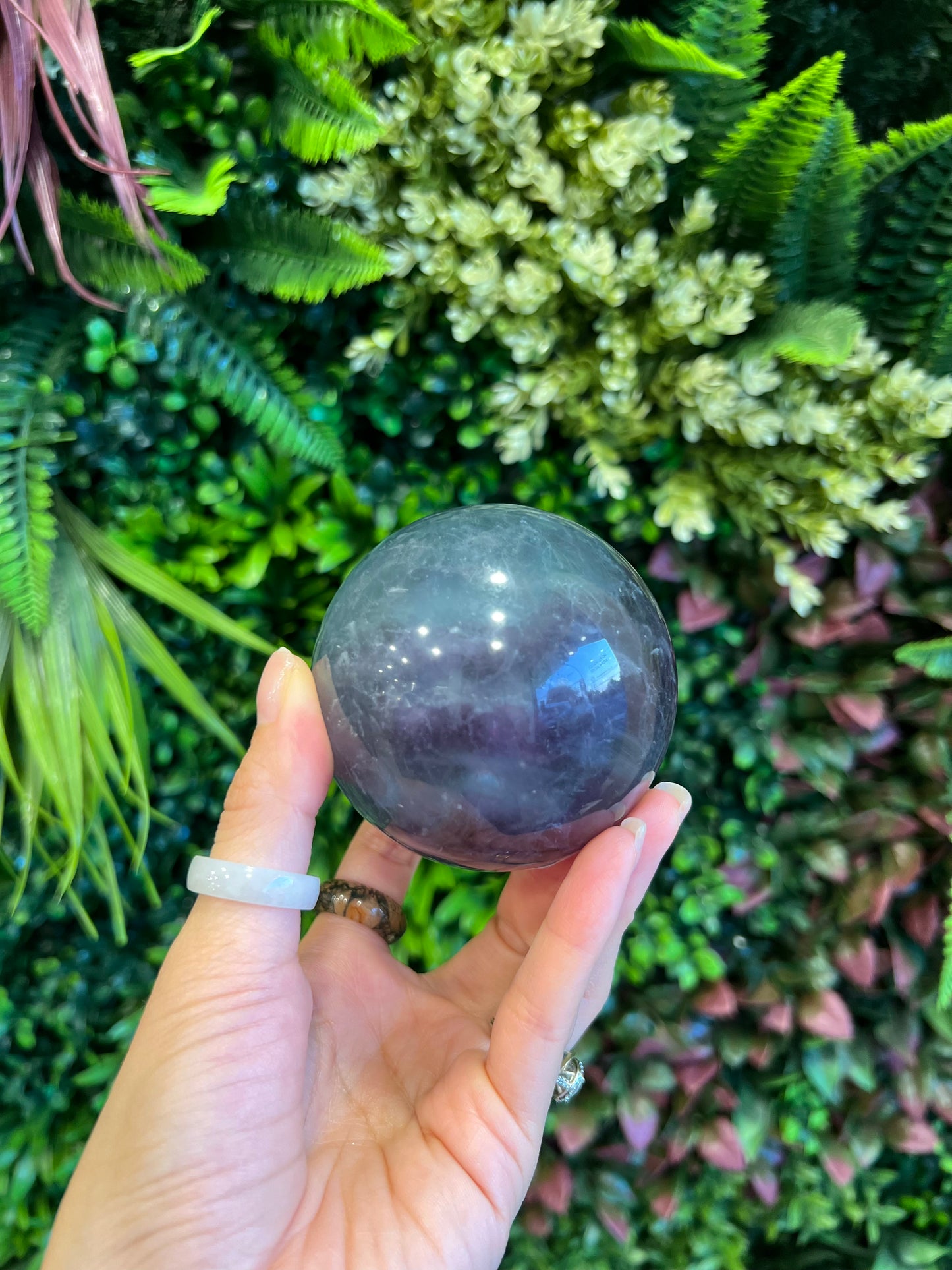 Sphère de fluorite 584 g
