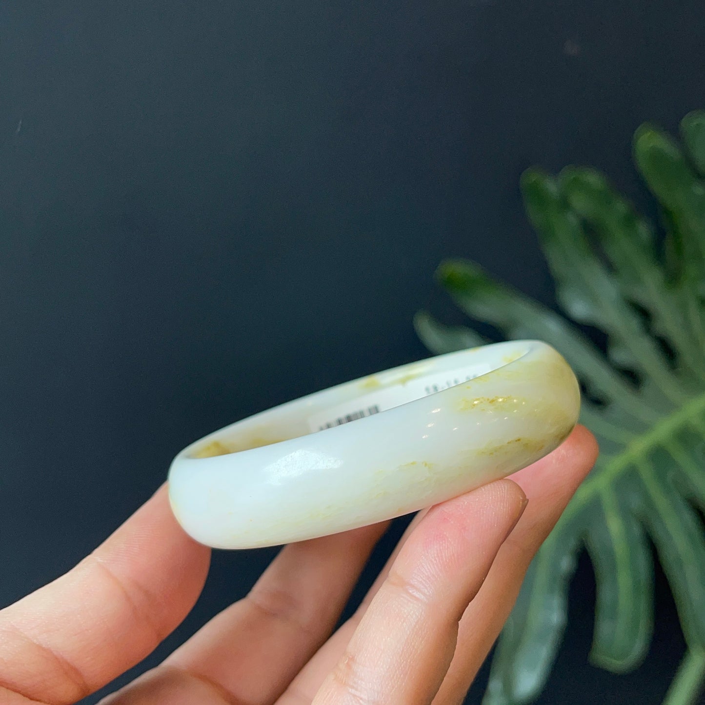 Natural Serpentine Bangle Leaf Style Size 58 mm