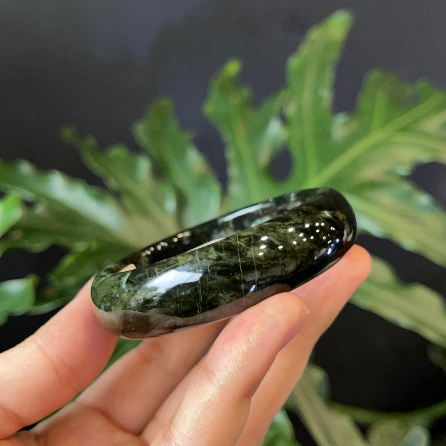 Serpentine Bangle Leaf Style Size 52 mm