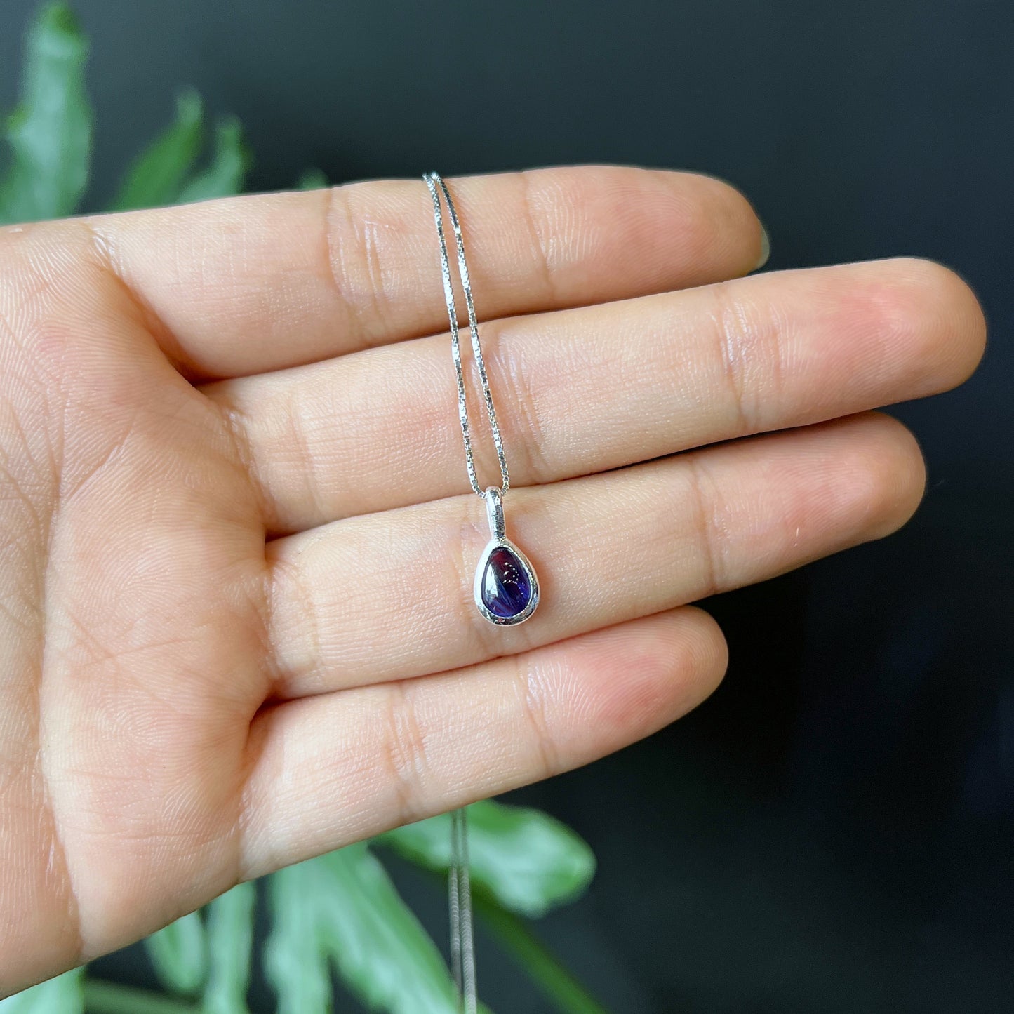 Natural Sapphire Tear Drop Pendant In Silver setting