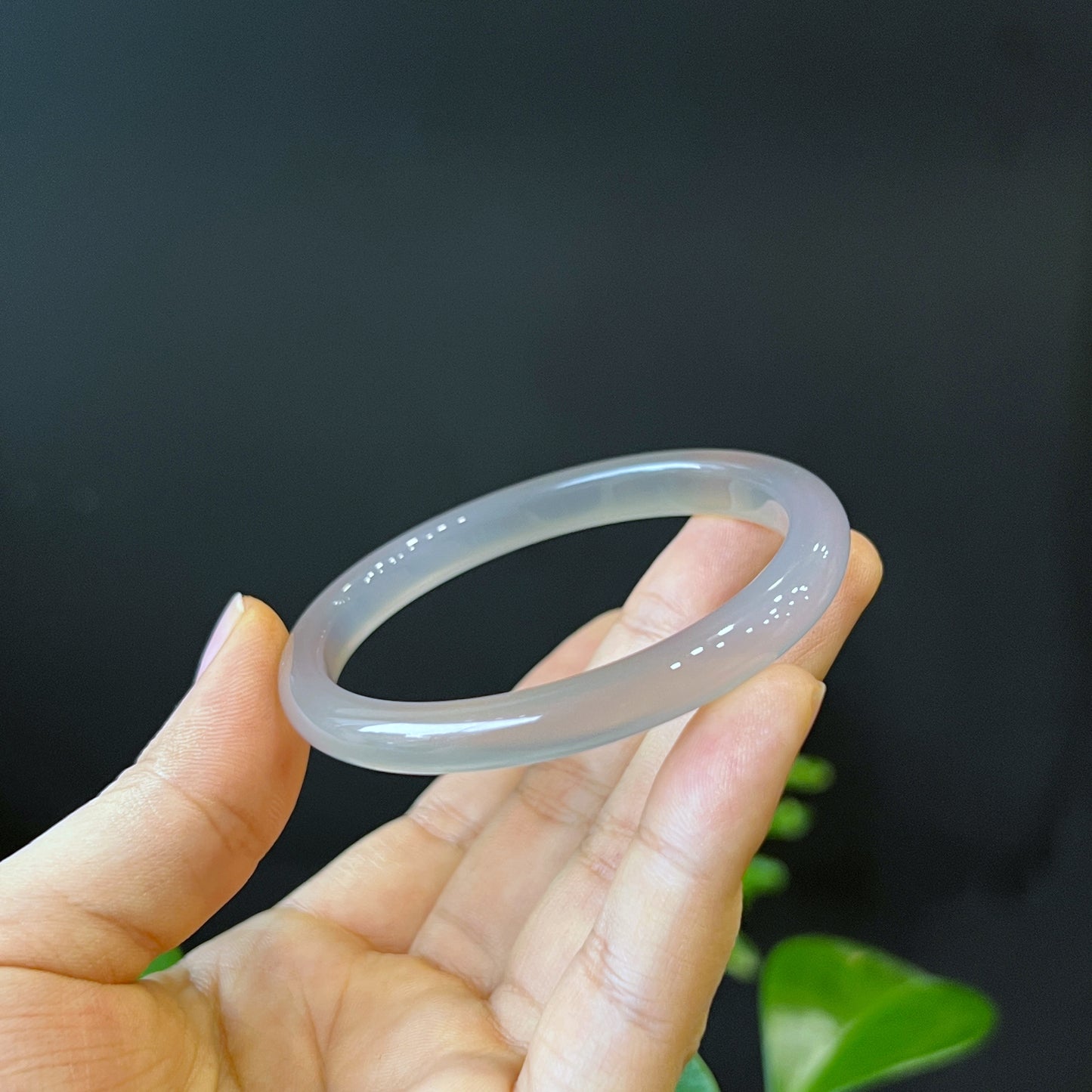 Natural Agate Bangle Leaf Style Size 56 mm