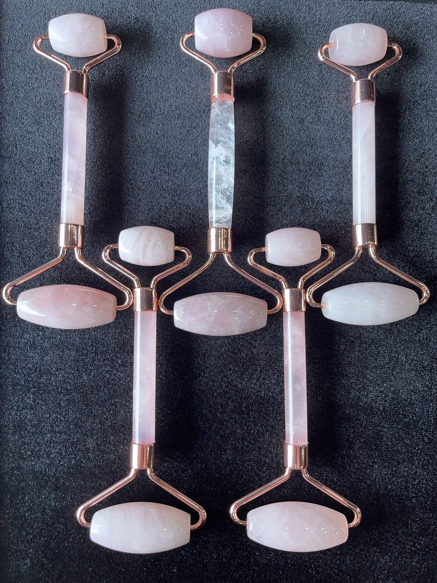 Rouleaux faciaux en quartz rose