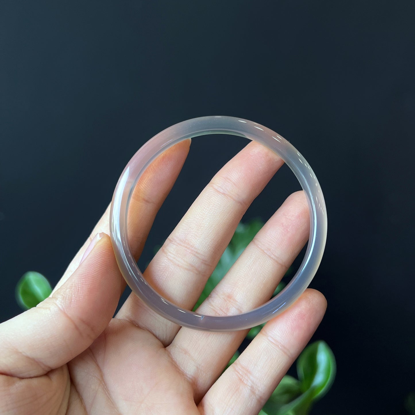 Natural Agate Bangle Leaf Style Size 58 mm