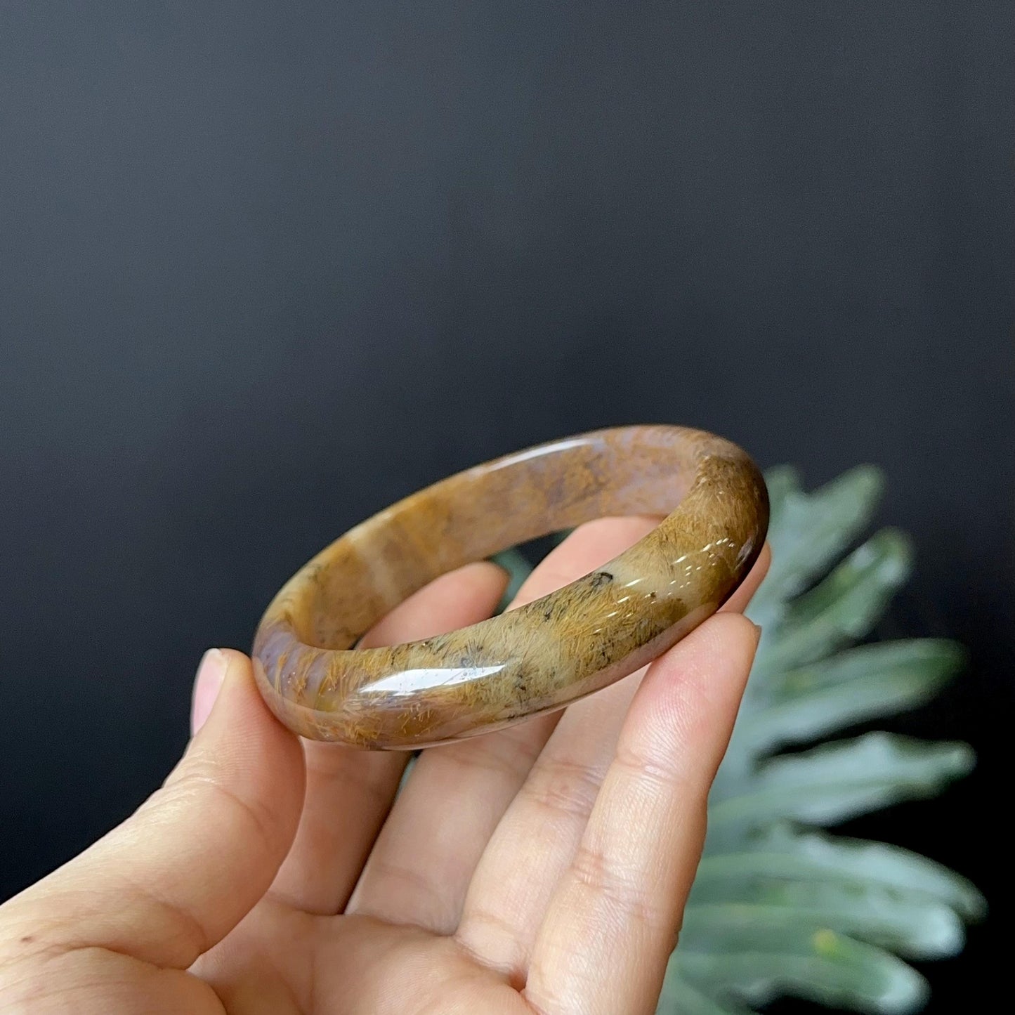 Bracelet à quartz rutilé multicolore style feuille taille 58 mm