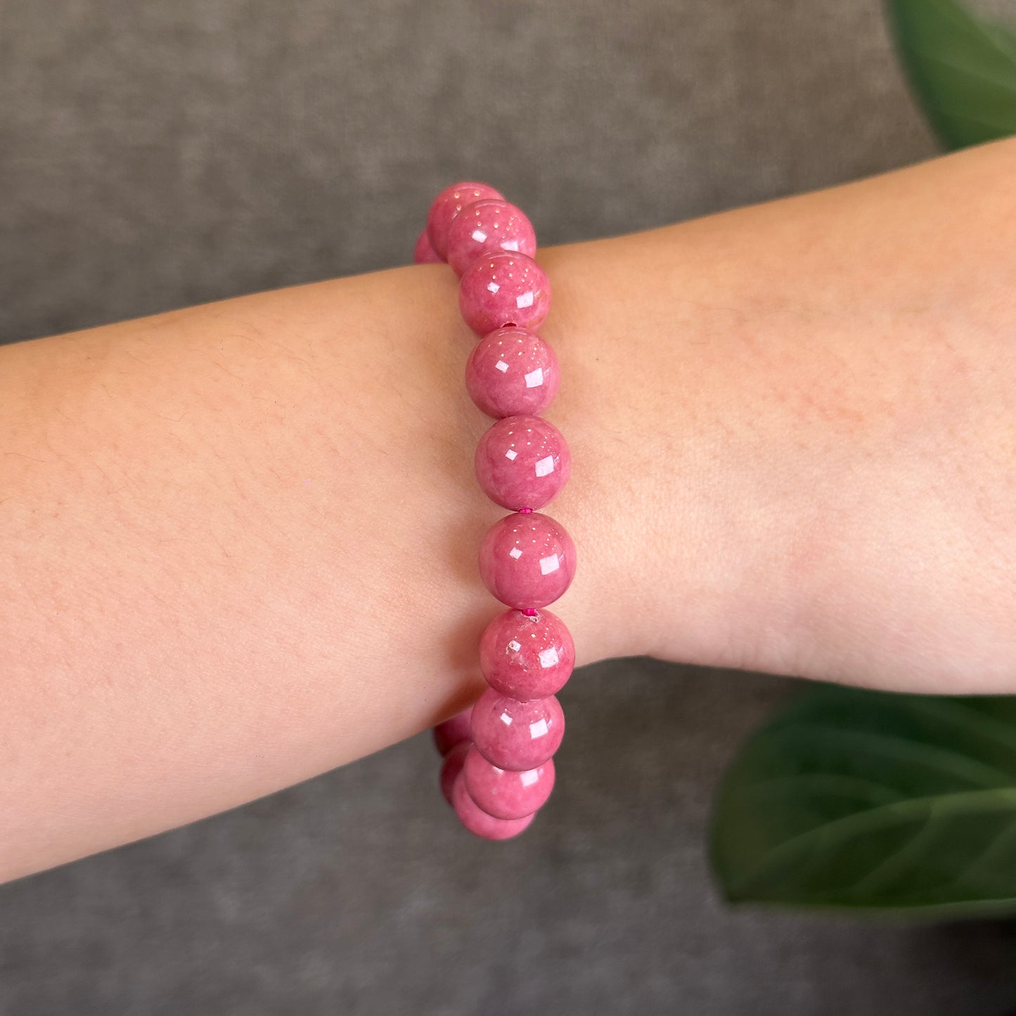 Bracelet Rhodonite Rose Taille 10 mm
 Madagascar