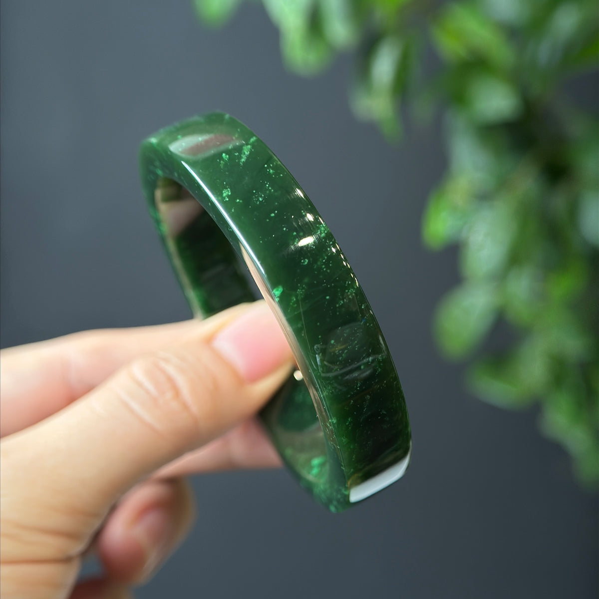 Natural Nephrite Jade VIP Banlge Square Style Size 54 mm