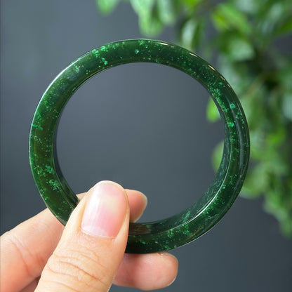 Natural Nephrite Jade VIP Banlge Square Style Size 54 mm