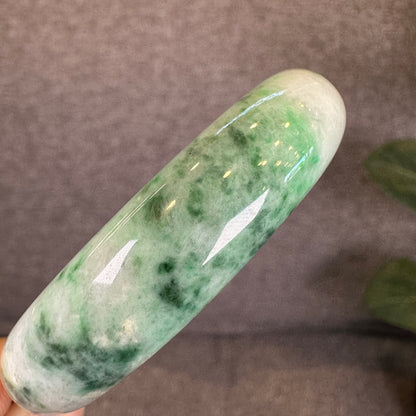 Light Green Natural Jadeite Jade Bangle Leaf Style Size 52.12 mm