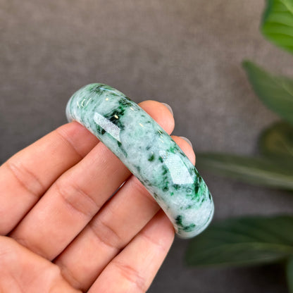 Jadeite Jade Bangle Size Leaf Style 55 mm