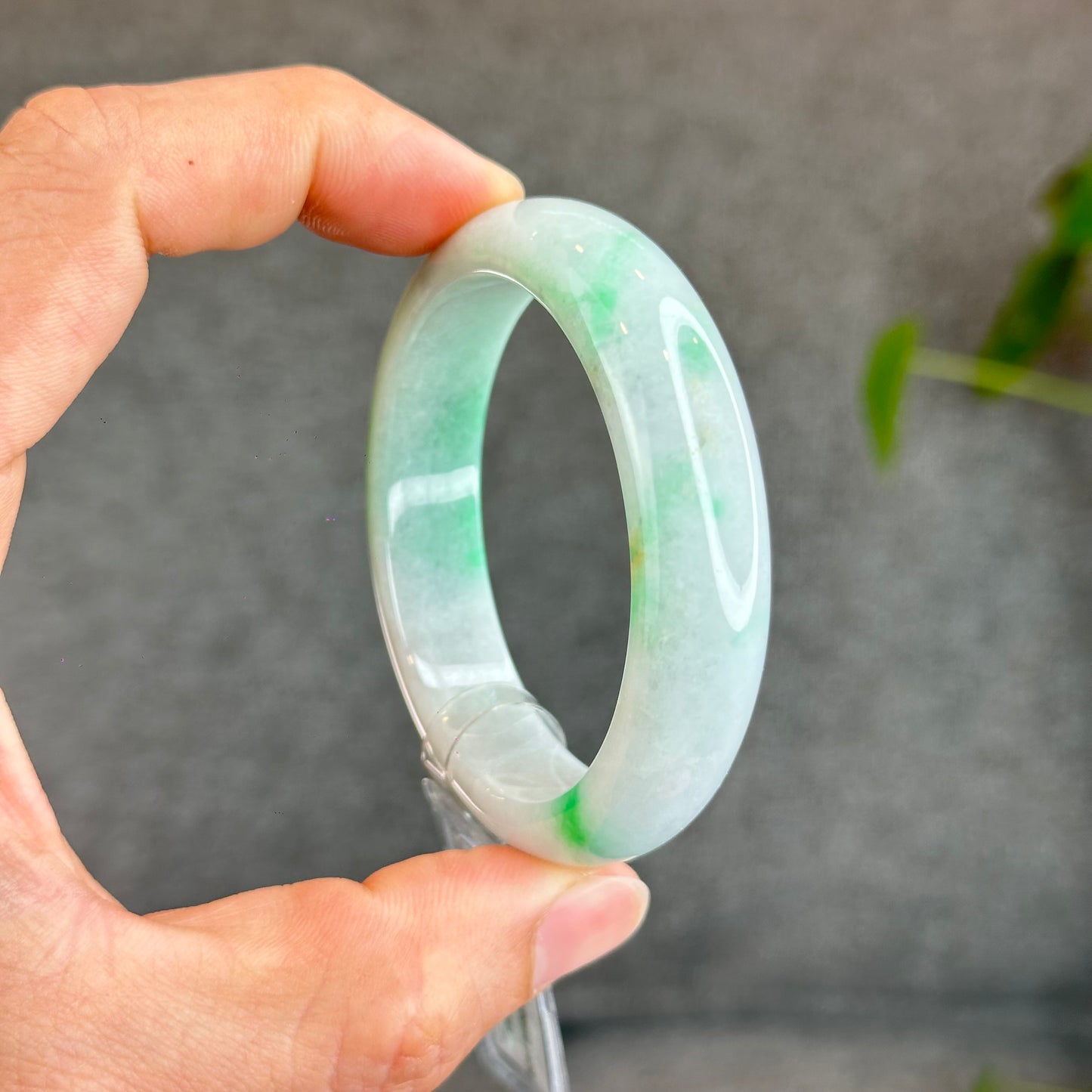 Light Green Natural Jadeite Jade Leaf Style Size 51.44 mm
