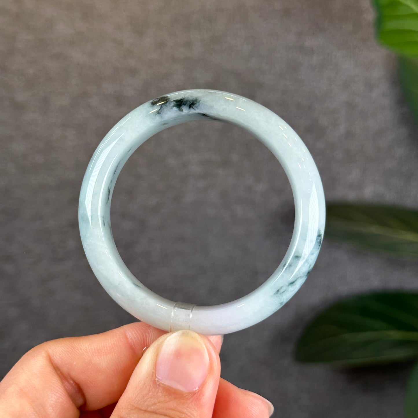 Water Green Floral Pattern Jadeite Jade Bangle Leaf Sytle Size 49.3 mm Certificate 275953