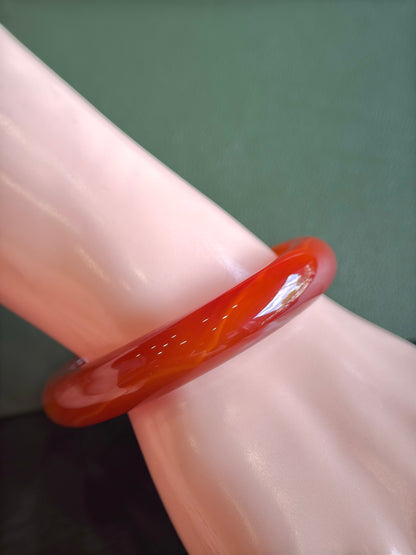 Natural Red Agate Bangle Leaf Style Size 51 mm