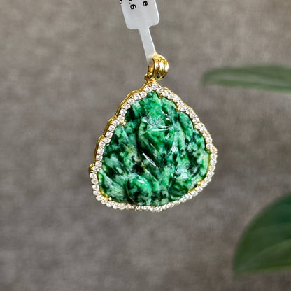 Ho Ly Son Thuy Jadeite Jade Pendant in 10 k Yellow Gold and White Sapphire Setting