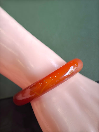 Natural Red Agate Bangle Leaf Style Size 51 mm