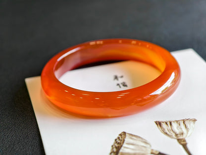 Natural Red Agate Bangle Leaf Style Size 51 mm