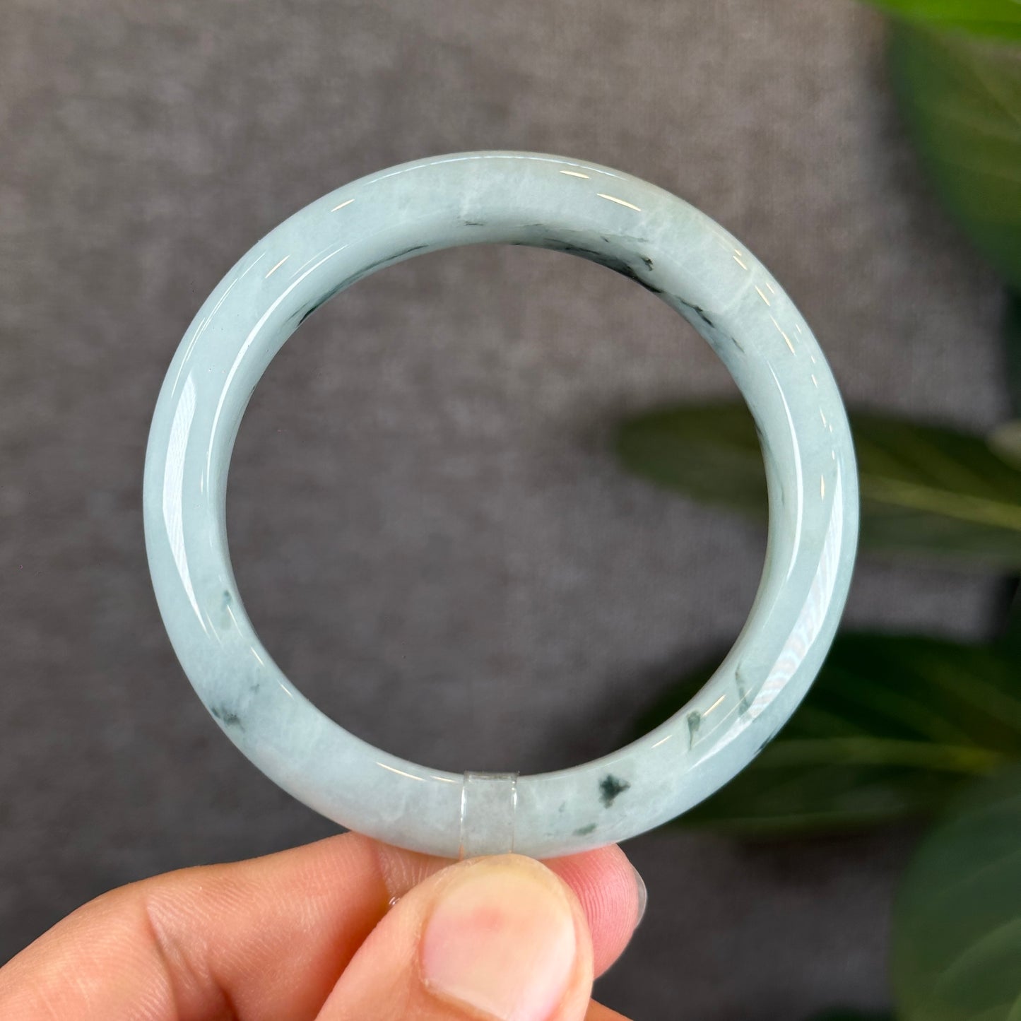 Water Green Floral Pattern Jadeite Jade Bangle Leaf Sytle Size 53 mm Certificate 442289