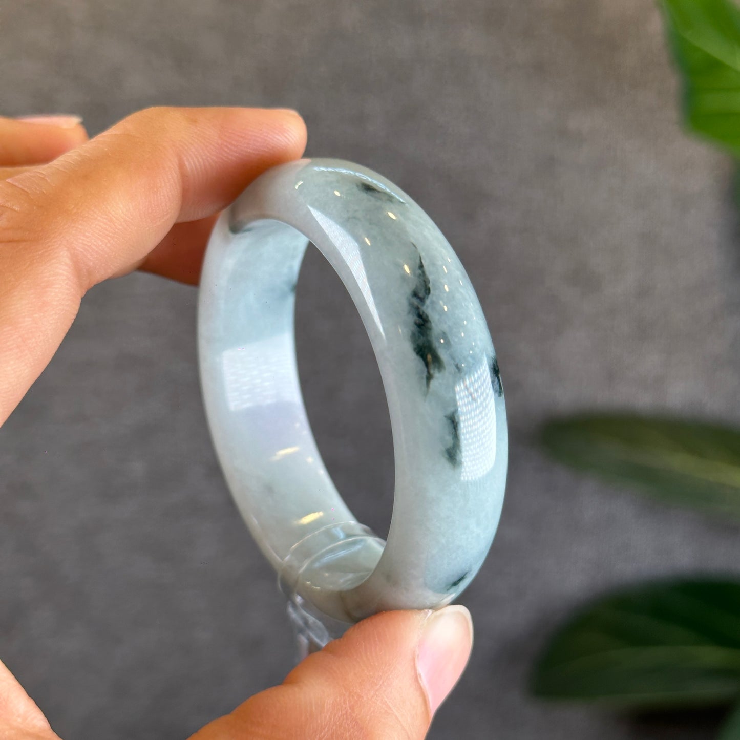 Water Green Floral Pattern Jadeite Jade Bangle Leaf Sytle Size 49.3 mm Certificate 275953