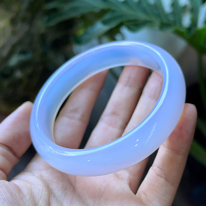 Translucent Natural Agate VIP Bangle Leaf Style Size 65 mm