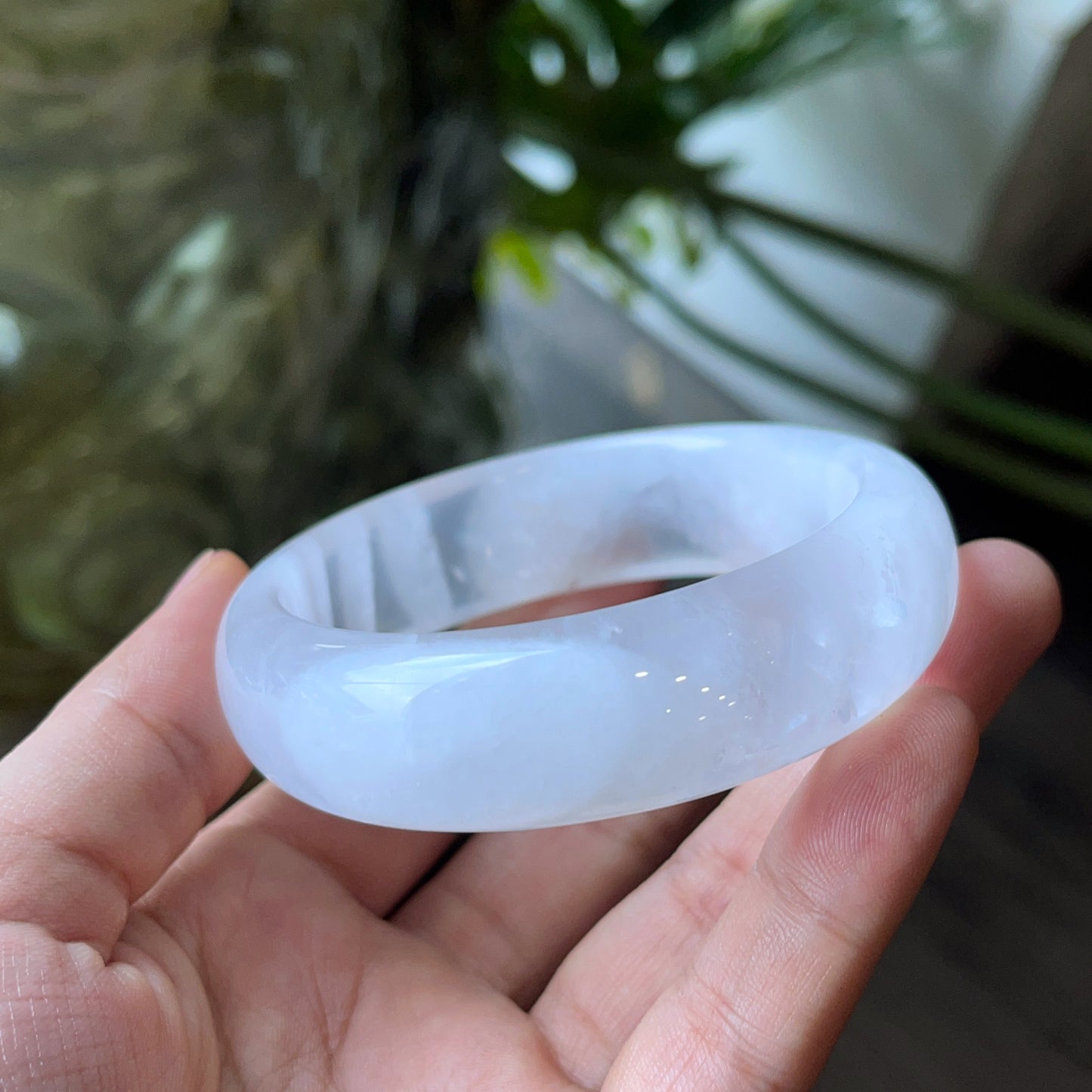 Natural Clear Quartz Bangle Leaf Style Size 56 mm