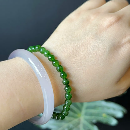 Nephrite Jade Bracelet Size 6 mm