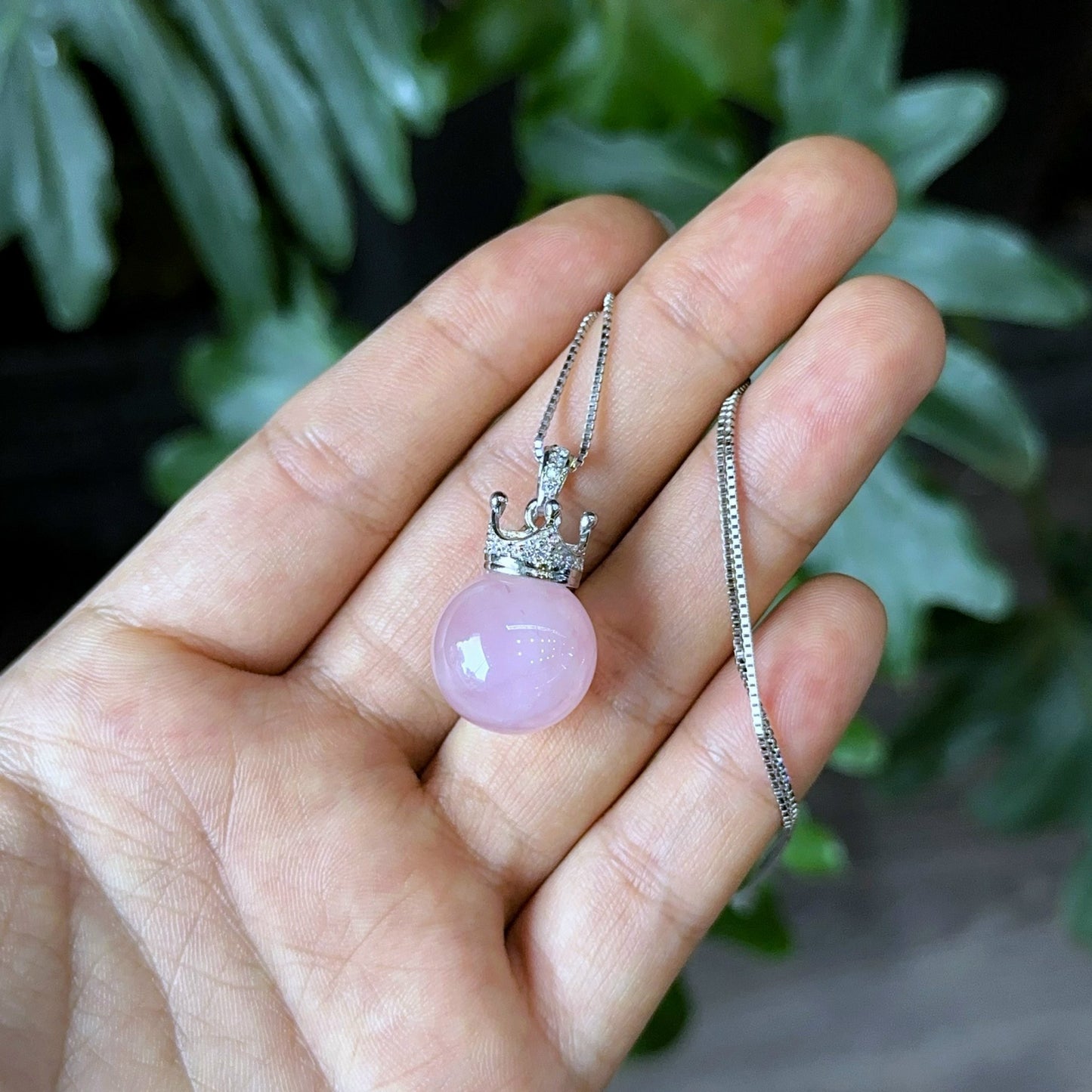 Rose Quartz Pendant with Crown Silver setting