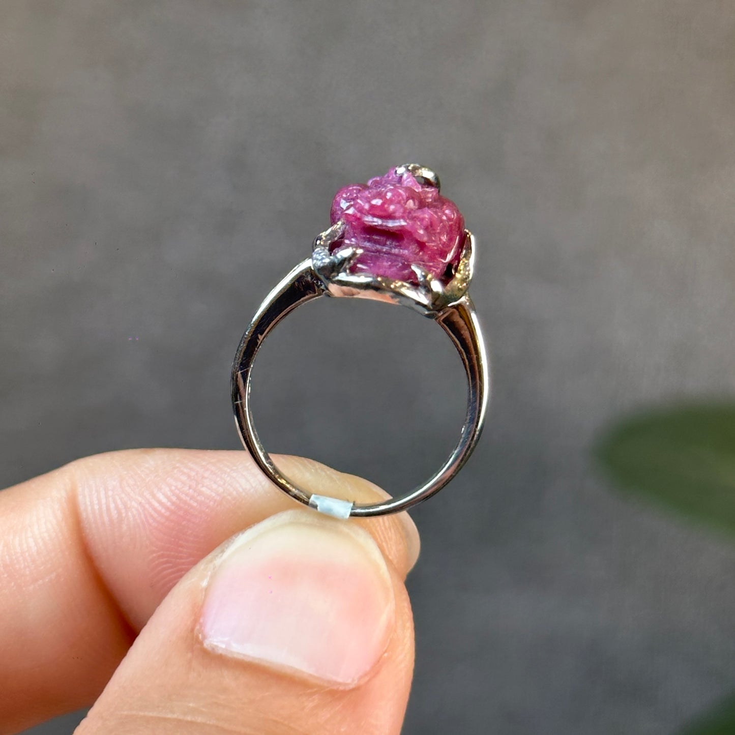 Pixiu Ruby Ring in 10 k White Gold Setting Size 1.64