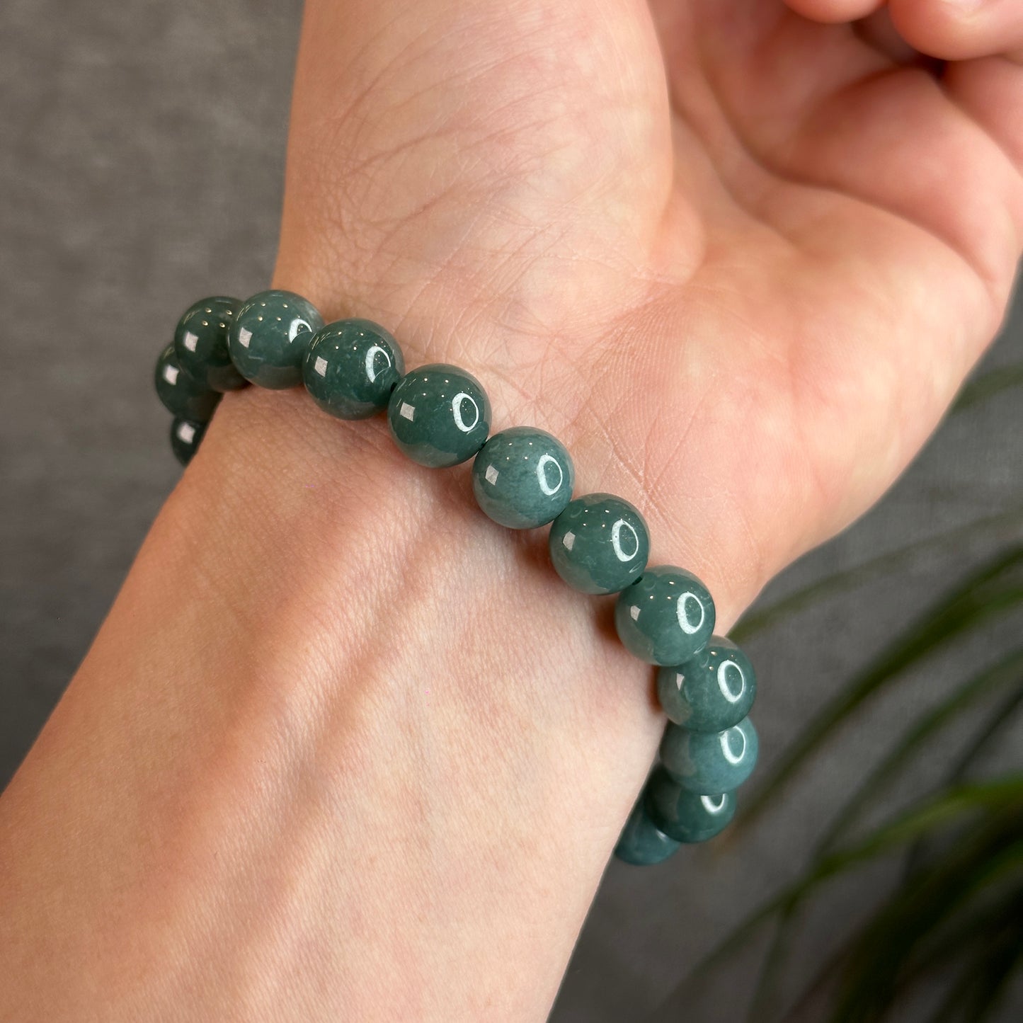 Natural Jadeite Jade Bracelet Size 10 mm