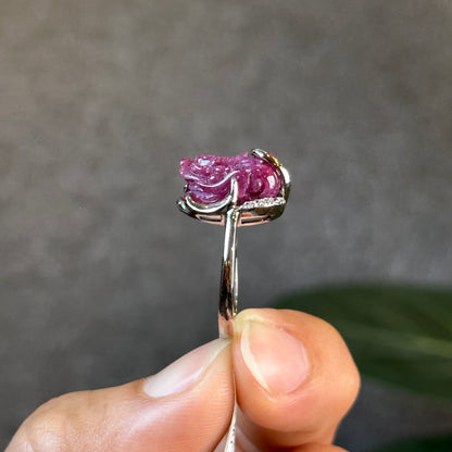 Pixiu Ruby Ring in 10 k White Gold Setting Size 1.64