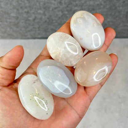 Natural Agate Palm Stone