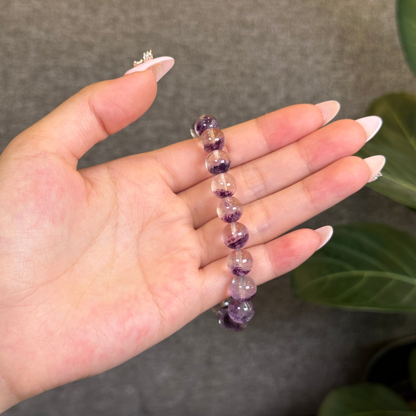 Fluorite violette des États-Unis dans des bracelets à quartz taille 9,5 mm