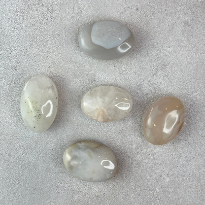 Natural Agate Palm Stone