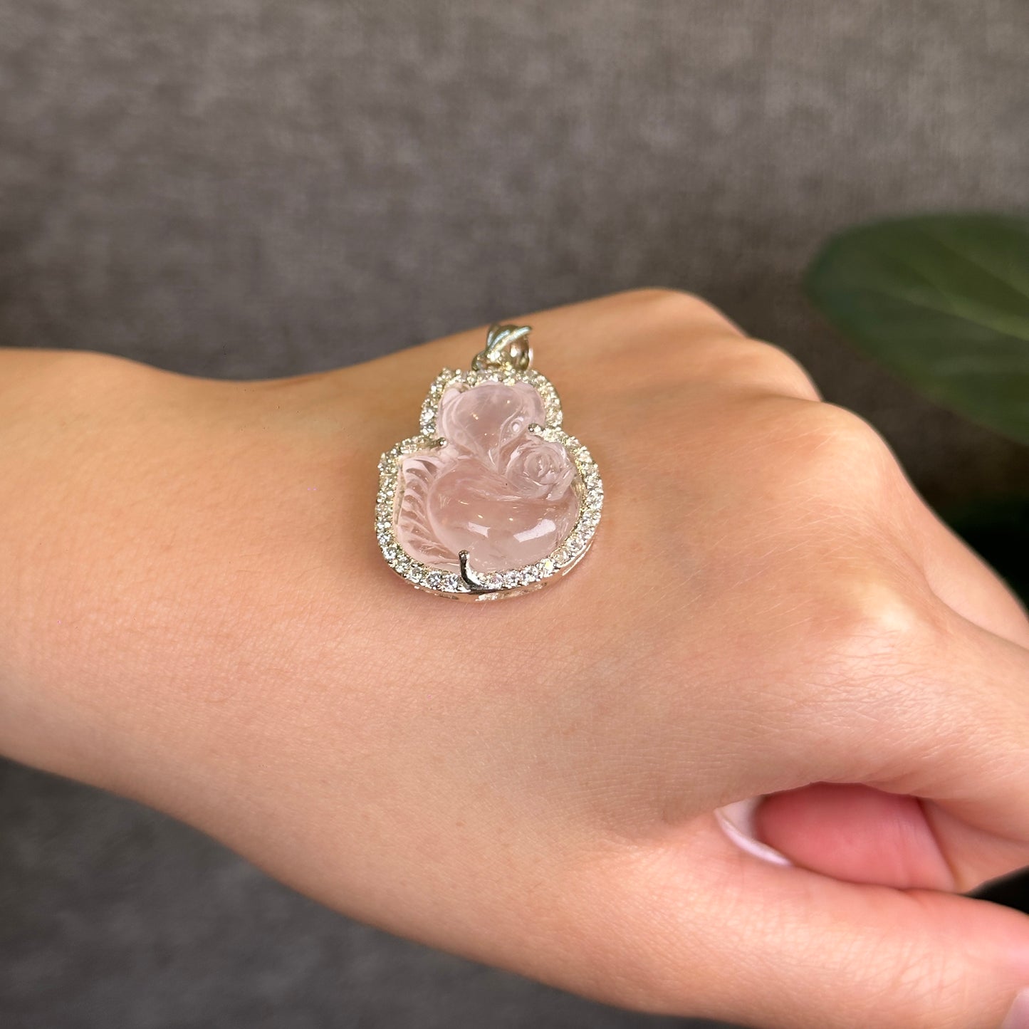 Ho Ly Rose Quartz Pendant In Silver Setting