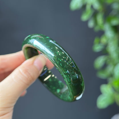 Natural Nephrite Jade VIP Banlge Leaf Style Size 56 mm