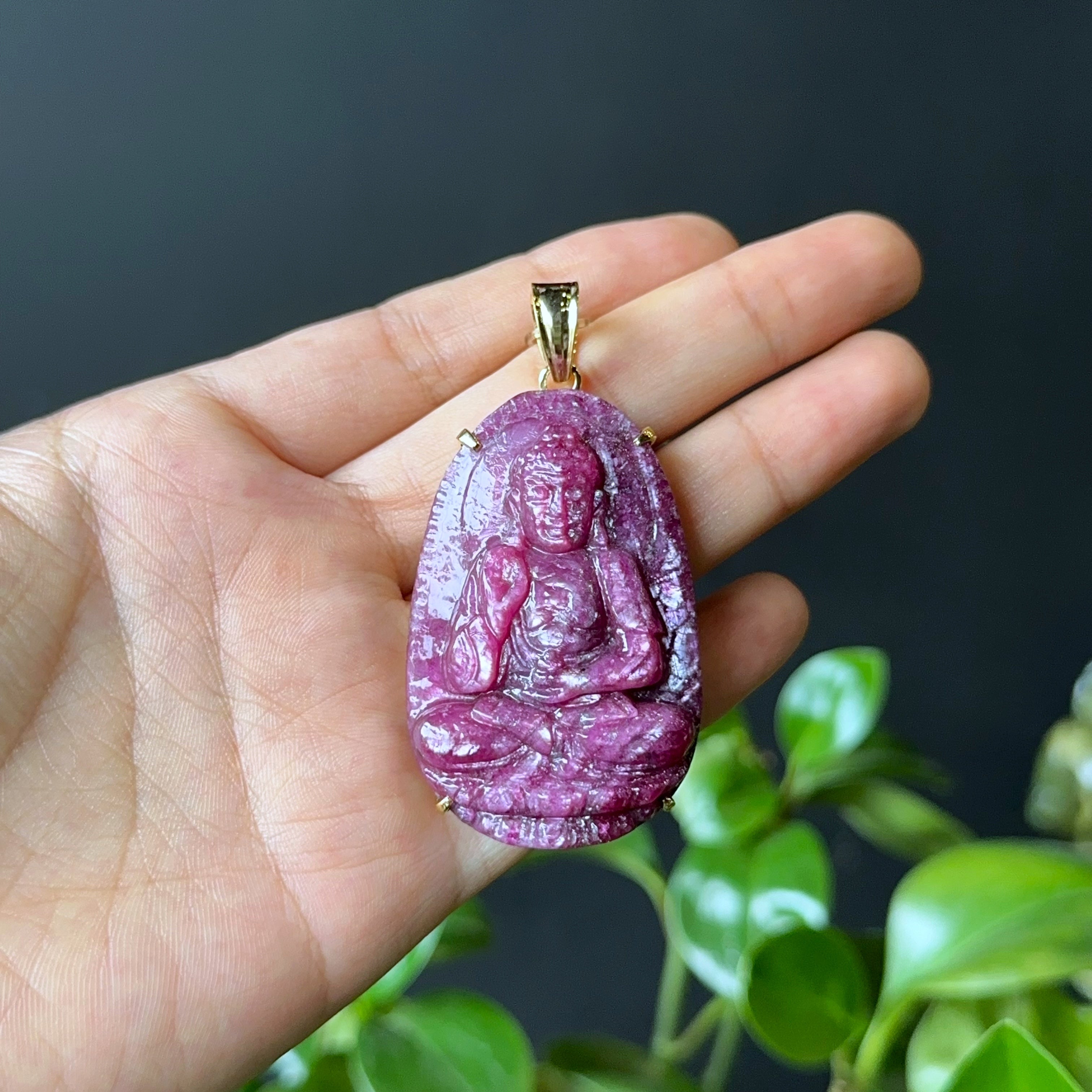 Natural ruby 2025 pendant necklace