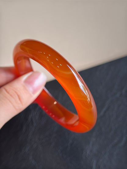Natural Red Agate Bangle Leaf Style Size 51 mm