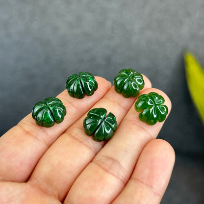 Natural Nephrite Jade 4 Leaf Clover Charm