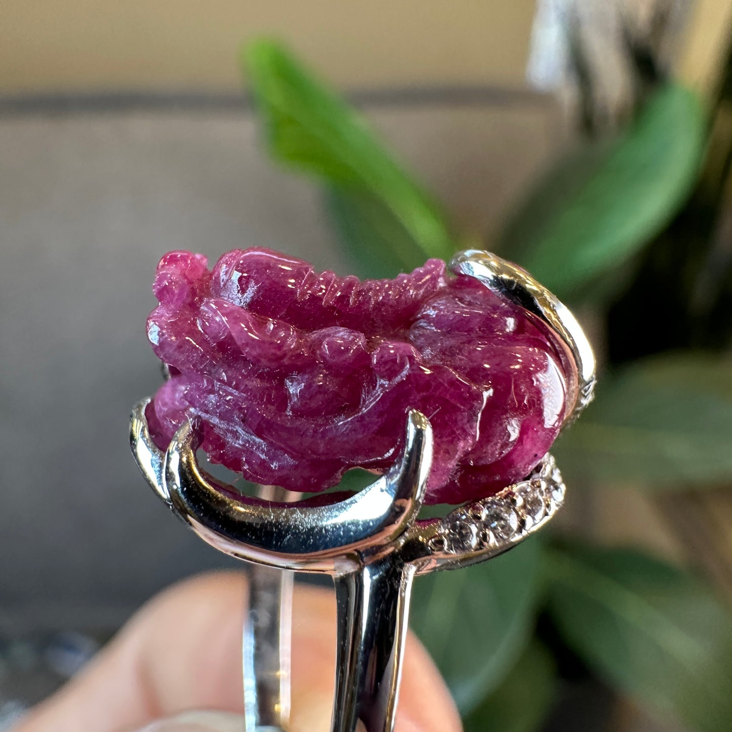 Pixiu Ruby Ring in 10 k White Gold Setting Size 1.64