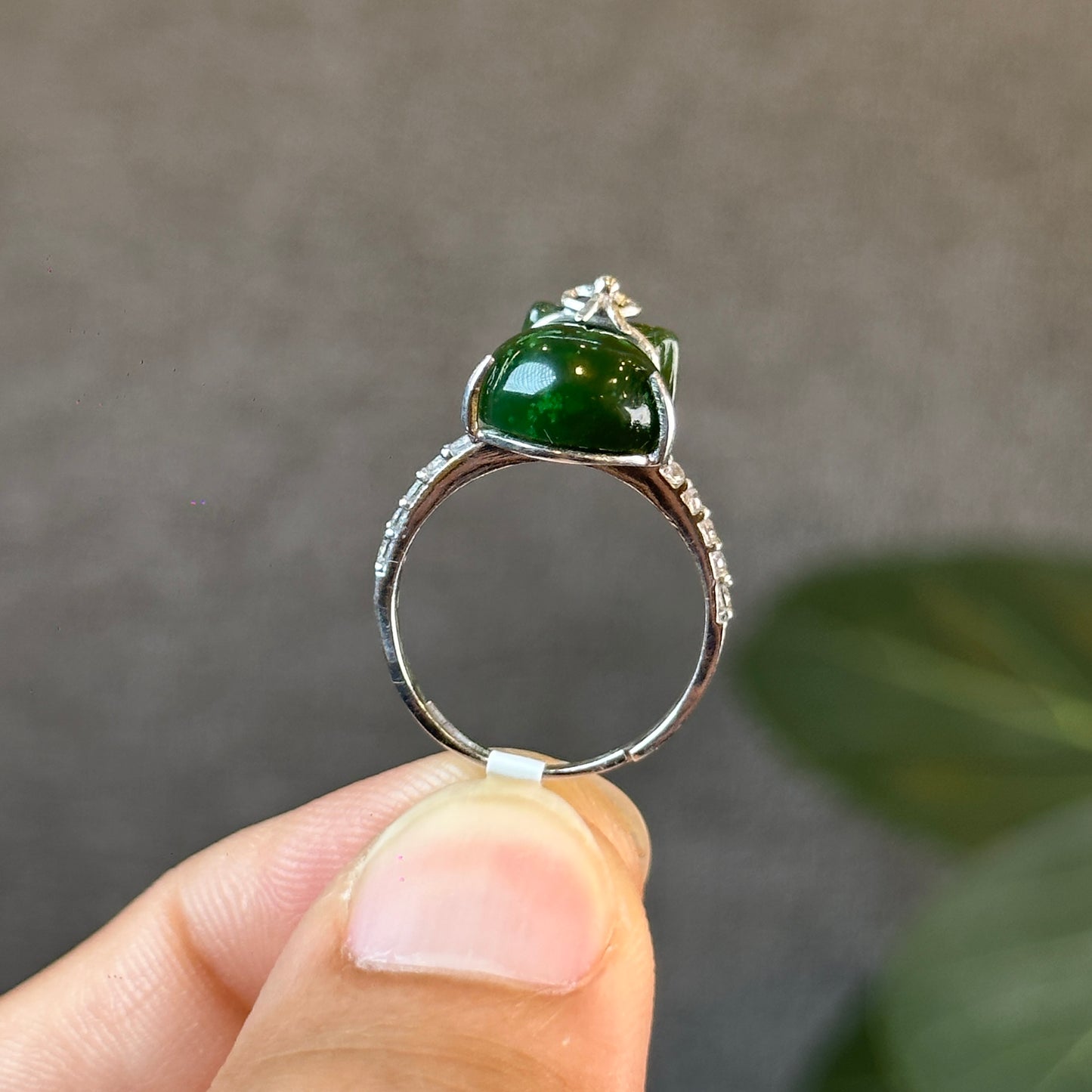 Prosperous Bag Nephrite Jade Silver Ring Size 1.7 (Free Size)