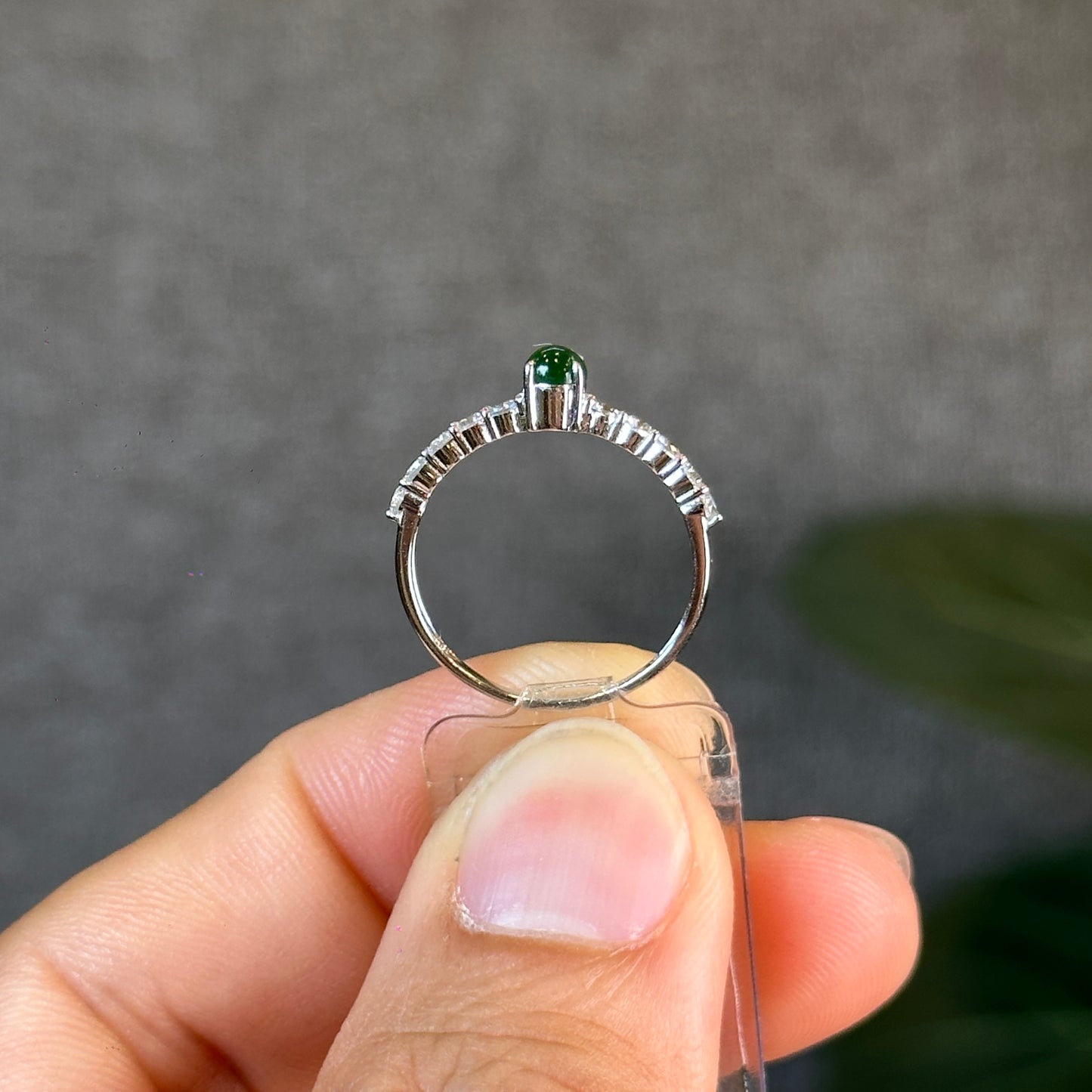 Imperial Green Natural Jadeite Jade Ring in 18 K White Gold Setting with White Sapphire Size 1.7
