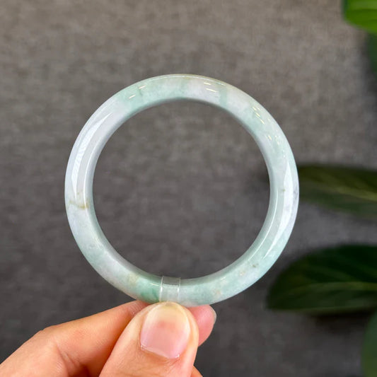 Natural Jadeite Jade Bangle Size 51.70 mm Leaf Style
