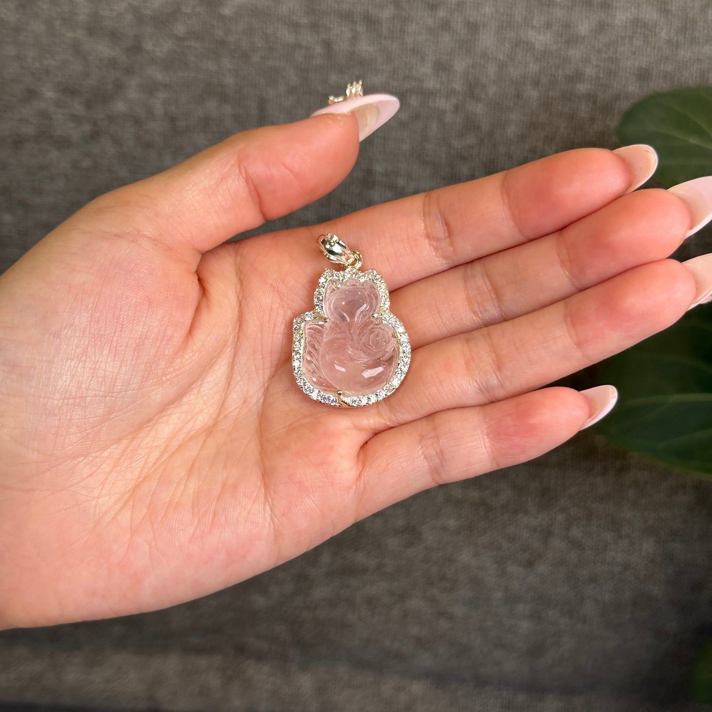 Ho Ly Rose Quartz Pendant In Silver Setting