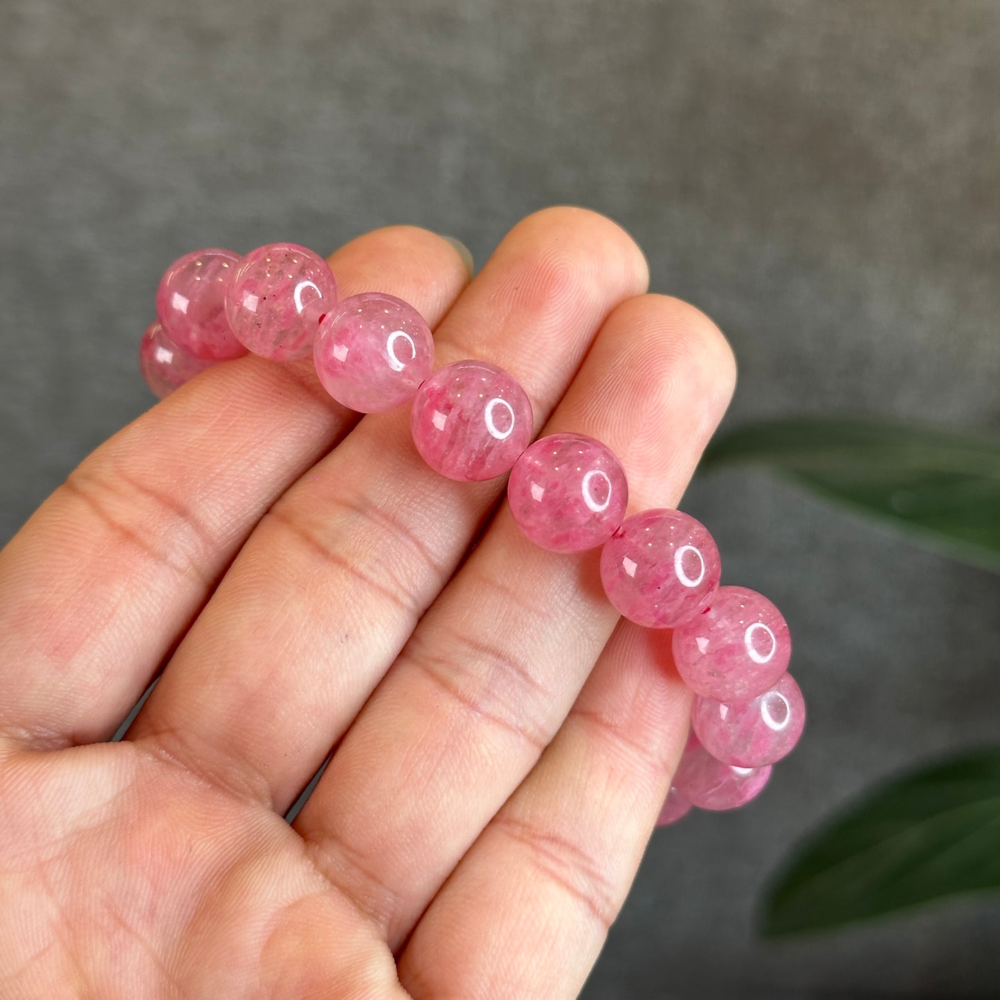 Rhodonite Sakura glacée 11,5 mm