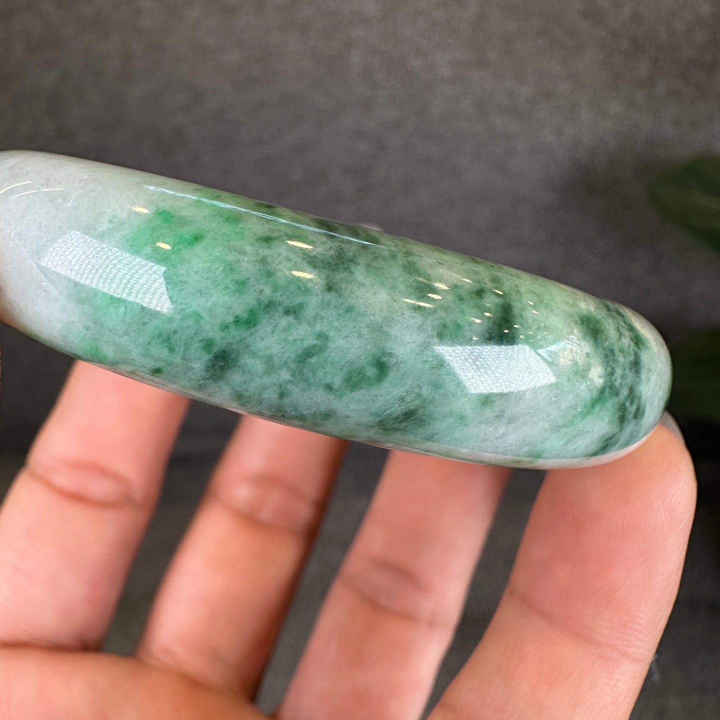 Light Green Natural Jadeite Jade Bangle Leaf Style Size 52.12 mm