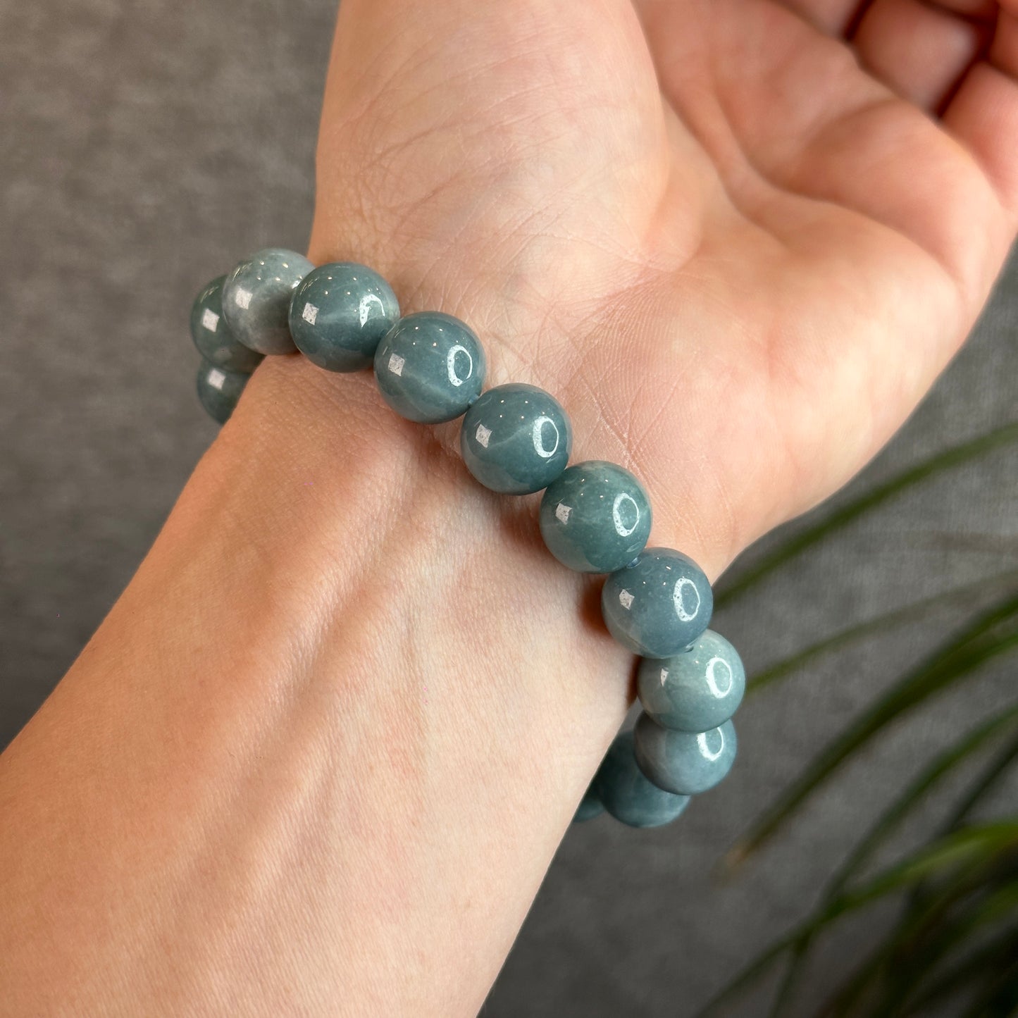 Natural Jadeite Jade Bracelet Size 12 mm